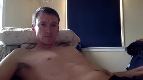 Snapshot of rob00435295 chatting on 03-22-26, 05:05 rob00435295 online show from 03-22-26, 05:05