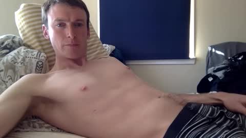 Snapshot of rob00435295 chatting on 04-06-26, 12:28 rob00435295 online show from 04-06-26, 12:28