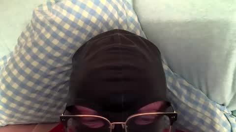 Robbi online show from 05-19-26, 04:08