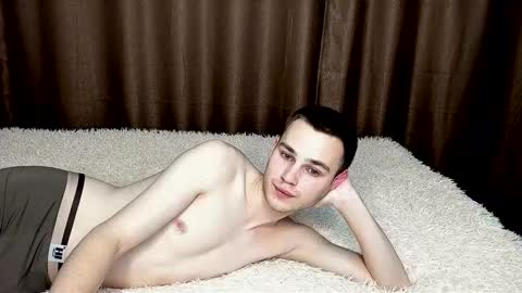 robert10211 online show from 01-19-26, 08:51