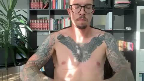 Snapshot of robert_x666 chatting on 06-26-26, 04:44 robert_x666 online show from 06-26-26, 04:44