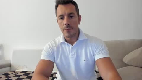 Snapshot of roberto4ever chatting on 07-19-26, 11:14 roberto4ever online show from 07-19-26, 11:14