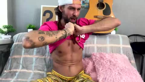 roberto gray online show from 05-27-26, 06:10