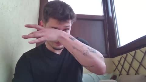 Roberto online show from 02-17-26, 07:16