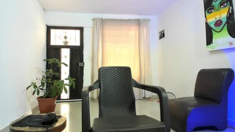 Snapshot of roberx_12 chatting on 12-12-24, 06:31 roberx_12 online show from 12-12-24, 06:31