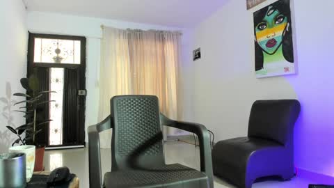 Snapshot of roberx_12 chatting on 01-02-25, 03:29 roberx_12 online show from 01-02-25, 03:29