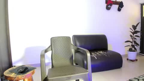 Snapshot of roberx_12 chatting on 01-26-25, 02:52 roberx_12 online show from 01-26-25, 02:52