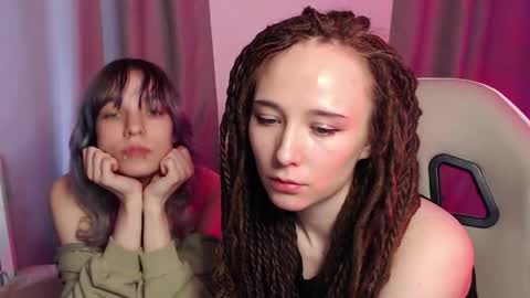 Snapshot of robin_yours chatting on 04-23-26, 12:29 Robin your online show from 04-23-26, 12:29