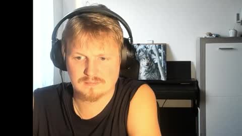 Bob online show from 10-31-25, 03:02