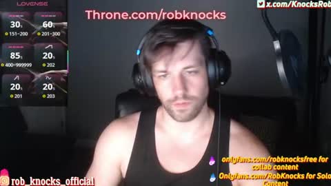 Snapshot of robknocks chatting on 06-08-26, 09:59 Rob Knocks online show from 06-08-26, 09:59