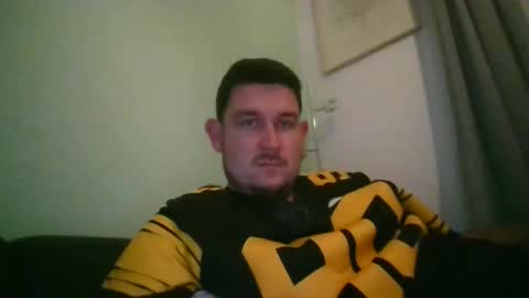 Robin online show from 09-14-25, 09:03