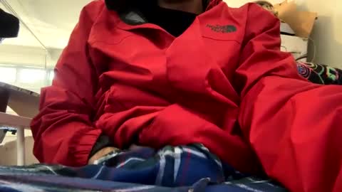 Snapshot of robwit8 chatting on 12-30-24, 05:13 Rob witha 8 online show from 12-30-24, 05:13