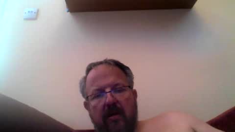 robxx32 online show from 05-26-26, 02:13