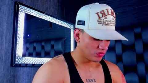 rocco_santos online show from 03-02-26, 05:42