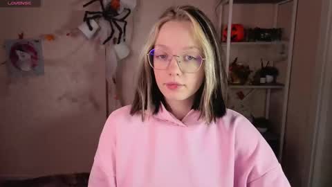 Rockett online show from 11-11-25, 01:05