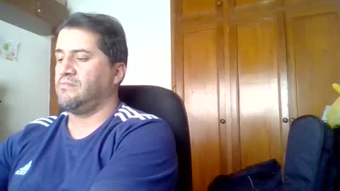 Snapshot of rodfer chatting on 06-10-26, 05:34 Rodfer online show from 06-10-26, 05:34