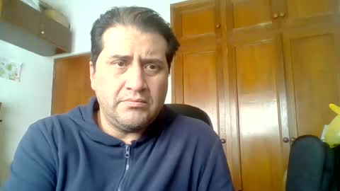 Snapshot of rodfer chatting on 06-18-26, 12:42 Rodfer online show from 06-18-26, 12:42