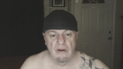 Snapshot of roinaz chatting on 12-29-24, 06:05 roinaz online show from 12-29-24, 06:05