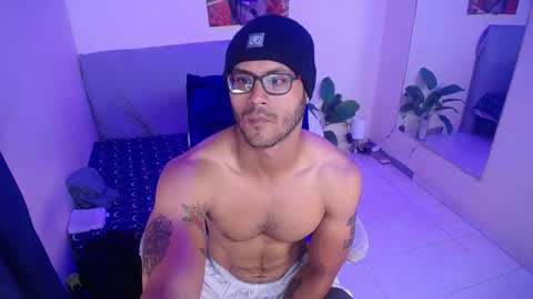 Snapshot of rokko_tgn chatting on 03-09-26, 06:34 Rokko online show from 03-09-26, 06:34