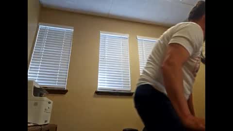 romanteeks online show from 04-17-26, 10:35