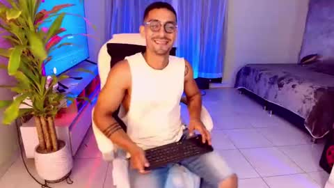 R O M E O  online show from 07-28-26, 02:40