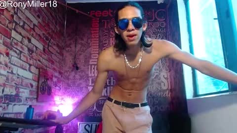 Snapshot of ronymiller_1 chatting on 12-09-24, 03:33 RonyMiller 1 online show from 12-09-24, 03:33