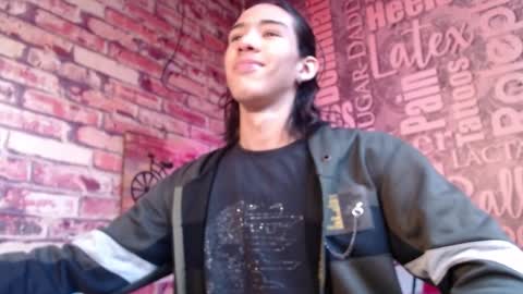 Snapshot of ronymiller_1 chatting on 12-15-24, 02:37 RonyMiller 1 online show from 12-15-24, 02:37