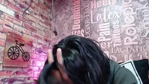 Snapshot of ronymiller_1 chatting on 12-16-24, 07:21 RonyMiller 1 online show from 12-16-24, 07:21