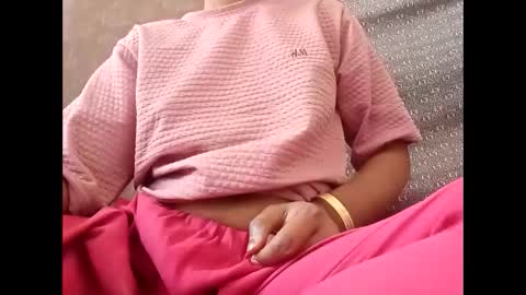 roop_sexy642 online show from 04-06-26, 04:10