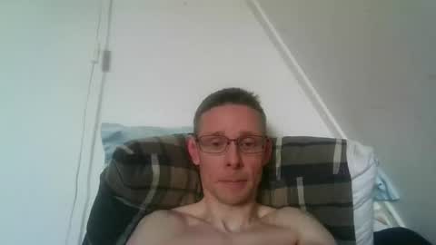 Snapshot of rororober chatting on 03-25-26, 09:59 rororober online show from 03-25-26, 09:59