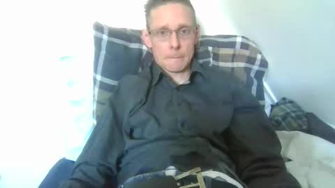 Snapshot of rororober chatting on 04-06-26, 01:23 rororober online show from 04-06-26, 01:23