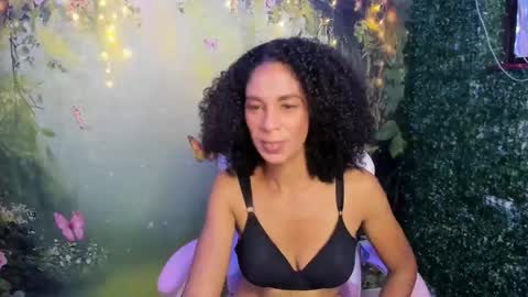 Snapshot of rosa_skinny chatting on 05-09-26, 08:03 rosa online show from 05-09-26, 08:03