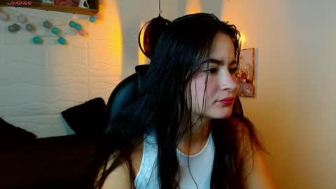 R O S A L I A online show from 06-06-26, 04:06
