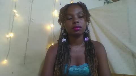 Snapshot of rosalinda933 chatting on 04-20-26, 11:13 Rosalinda online show from 04-20-26, 11:13