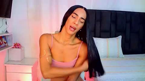 Rosalinda online show from 02-04-26, 04:51