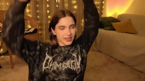 Kylie online show from 05-25-26, 06:58
