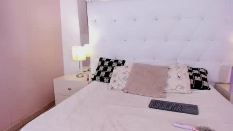 Rose allure online show from 03-13-26, 11:39