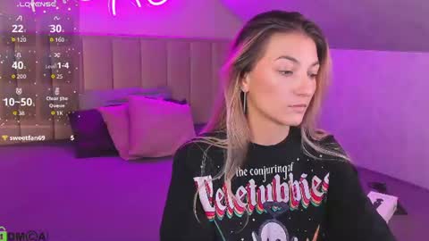 Snapshot of rose_dixon chatting on 07-20-26, 11:29 Kimberlly online show from 07-20-26, 11:29