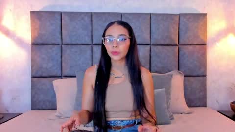 roseaurora online show from 04-10-26, 12:21