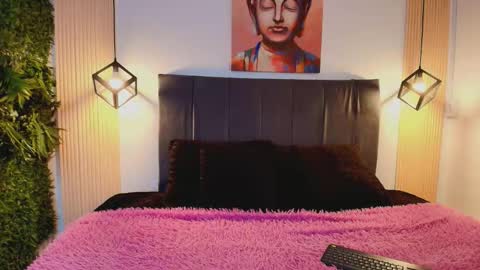 Rosee online show from 12-20-25, 11:39