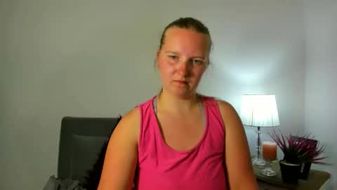 Rose online show from 05-14-26, 05:53