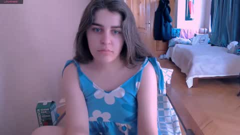 Rose online show from 03-06-25, 09:36