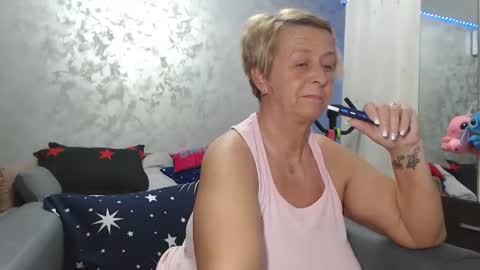 Lovepinklilly online show from 03-29-26, 05:13