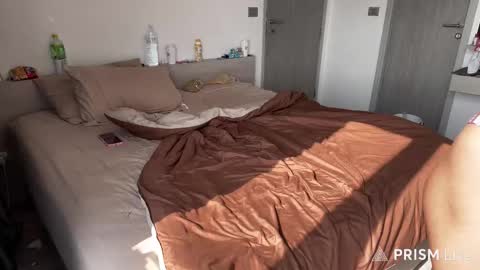 Snapshot of roshelle_xxx chatting on 03-06-26, 08:44 Roshelle online show from 03-06-26, 08:44