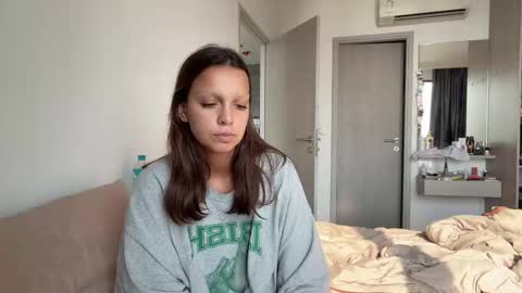 Snapshot of roshelle_xxx chatting on 03-12-26, 08:53 Roshelle online show from 03-12-26, 08:53