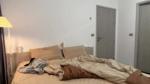 Snapshot of roshelle_xxx chatting on 03-19-26, 12:53 Roshelle online show from 03-19-26, 12:53