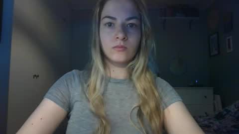 Rosie online show from 03-17-26, 07:44