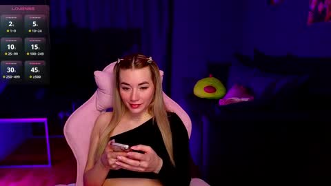 Rosie online show from 04-06-26, 01:03