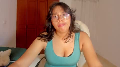 rosse_taylorx1 online show from 01-15-26, 11:48