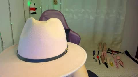 ROSSE DEMOND  online show from 03-07-26, 09:56